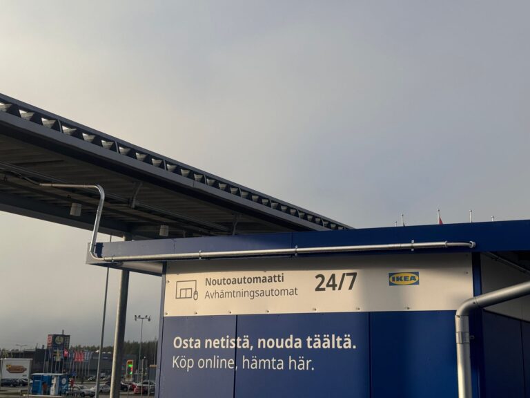 Noutopisteen katosvalaistus